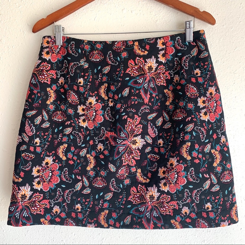 ❌SOLD❌ Loft Floral Print Skirt Sz 10 - Picture 5 of 8